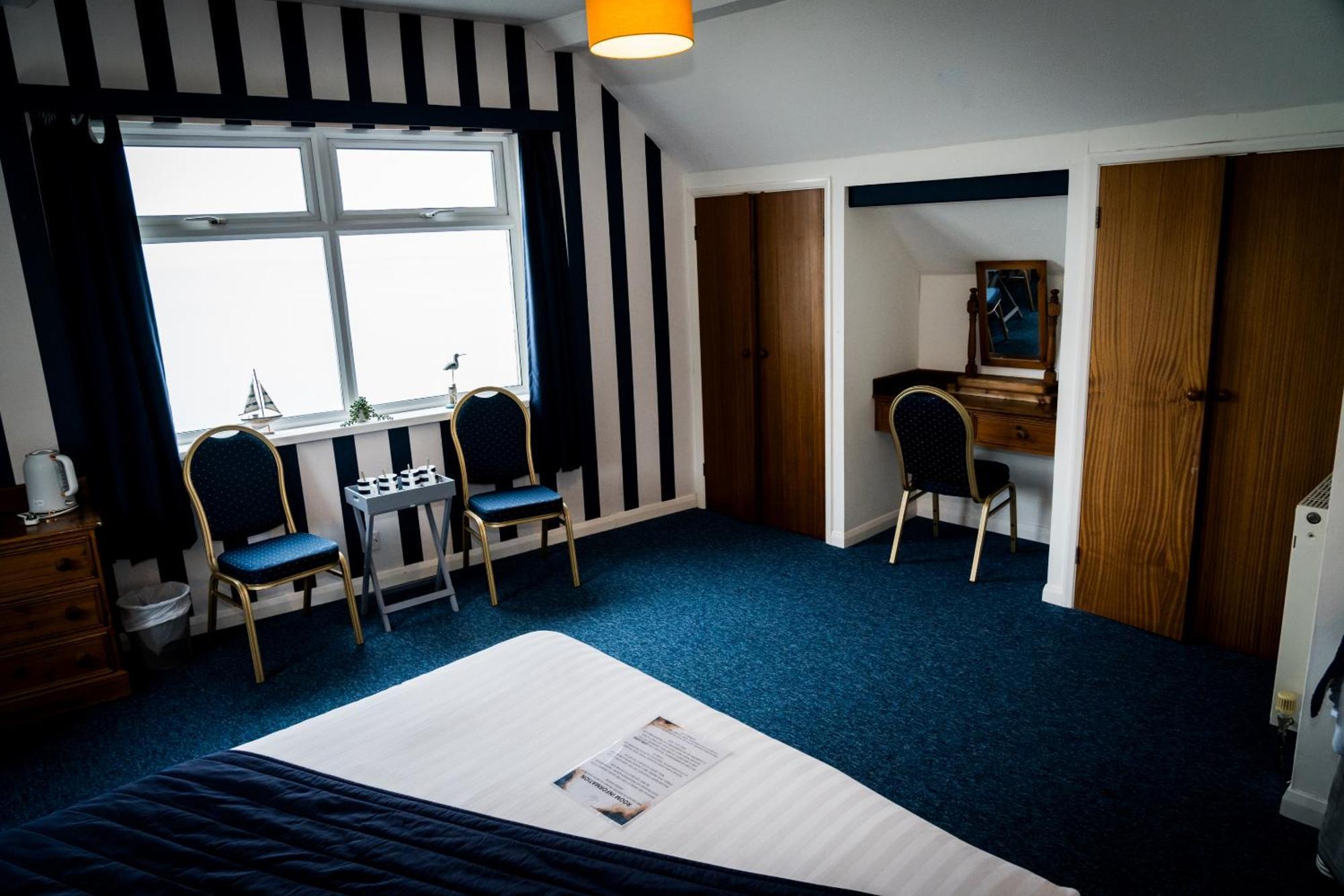 Channel View Hotel Shanklin Ruang foto
